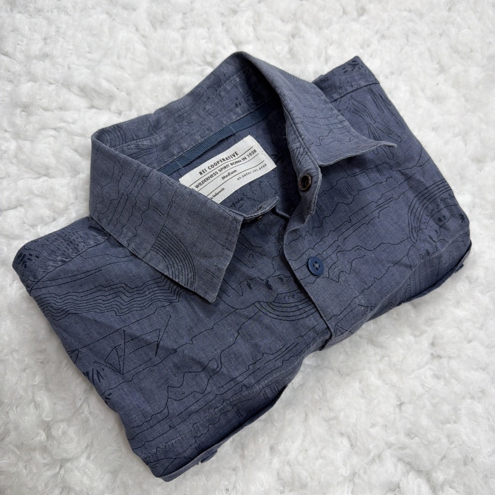 REI Shirt Men's M Blue Snap Collar Hemp & Cotton Short Sleeve Shirt AOP Print